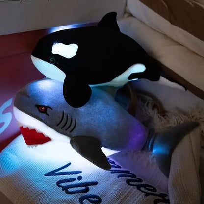 Veilleuse Peluche Baleine-orque — Compagnon lumineux et réconfortant pour les nuits des enfants