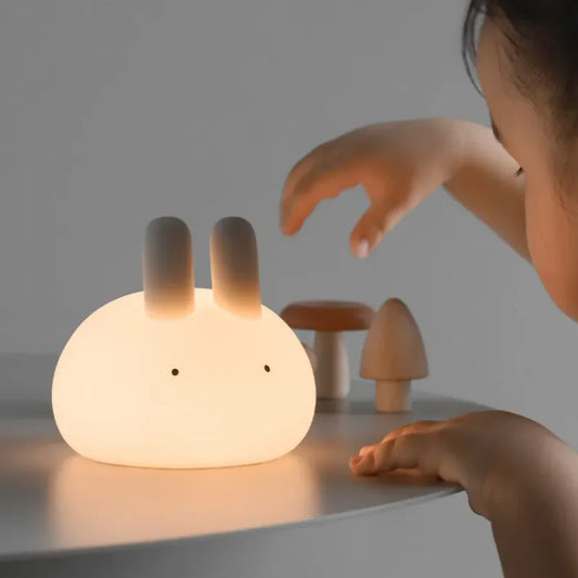 Veilleuse Lapin moderne – Lampe LED en Silicone Doux Rechargeable USB