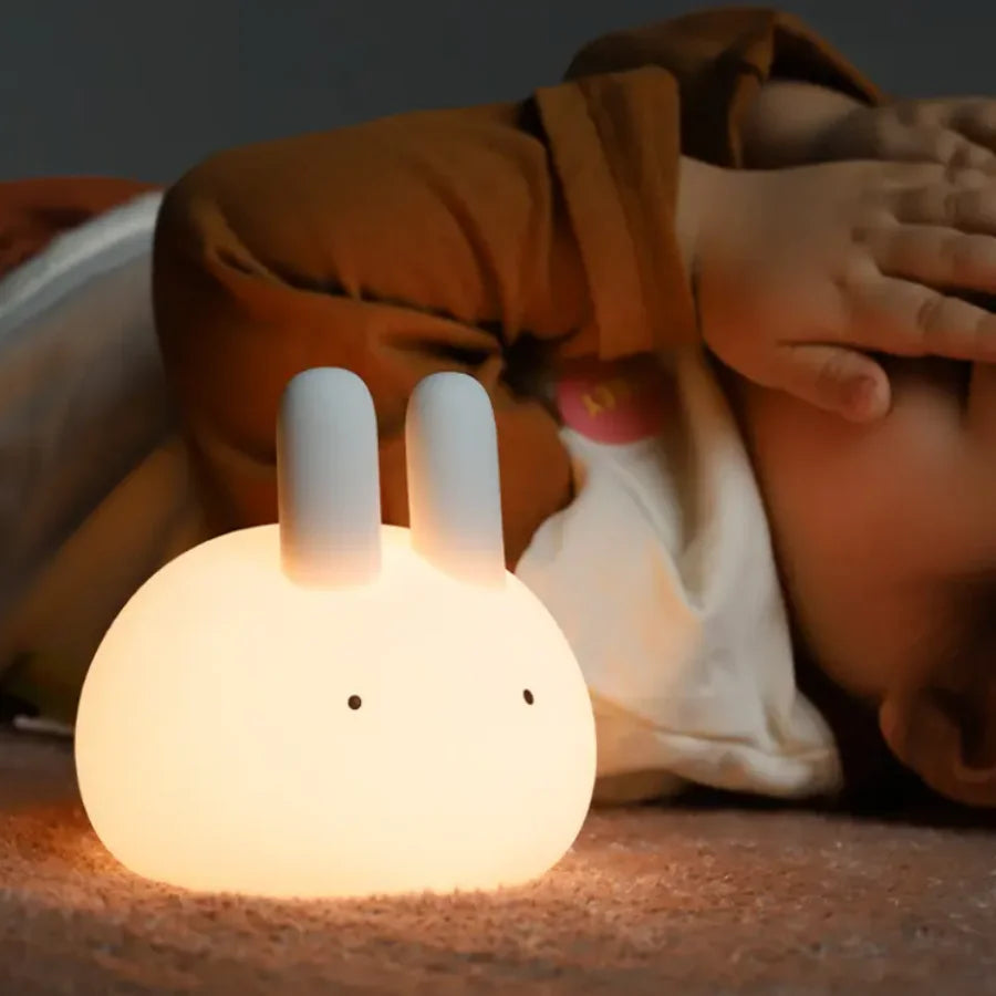 Veilleuse Lapin moderne – Lampe LED en Silicone Doux Rechargeable USB