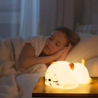 Veilleuse Chat Allongée LED – Lumière douce et apaisante pour enfants, rechargeable USB