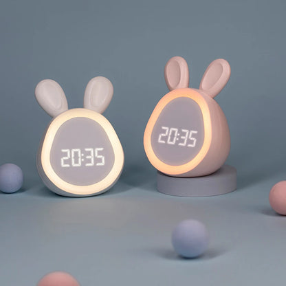 Veilleuse Réveil Lapin Cartoon – Lampe de Nuit Enfant – Réveil LED Design – Rechargeable USB