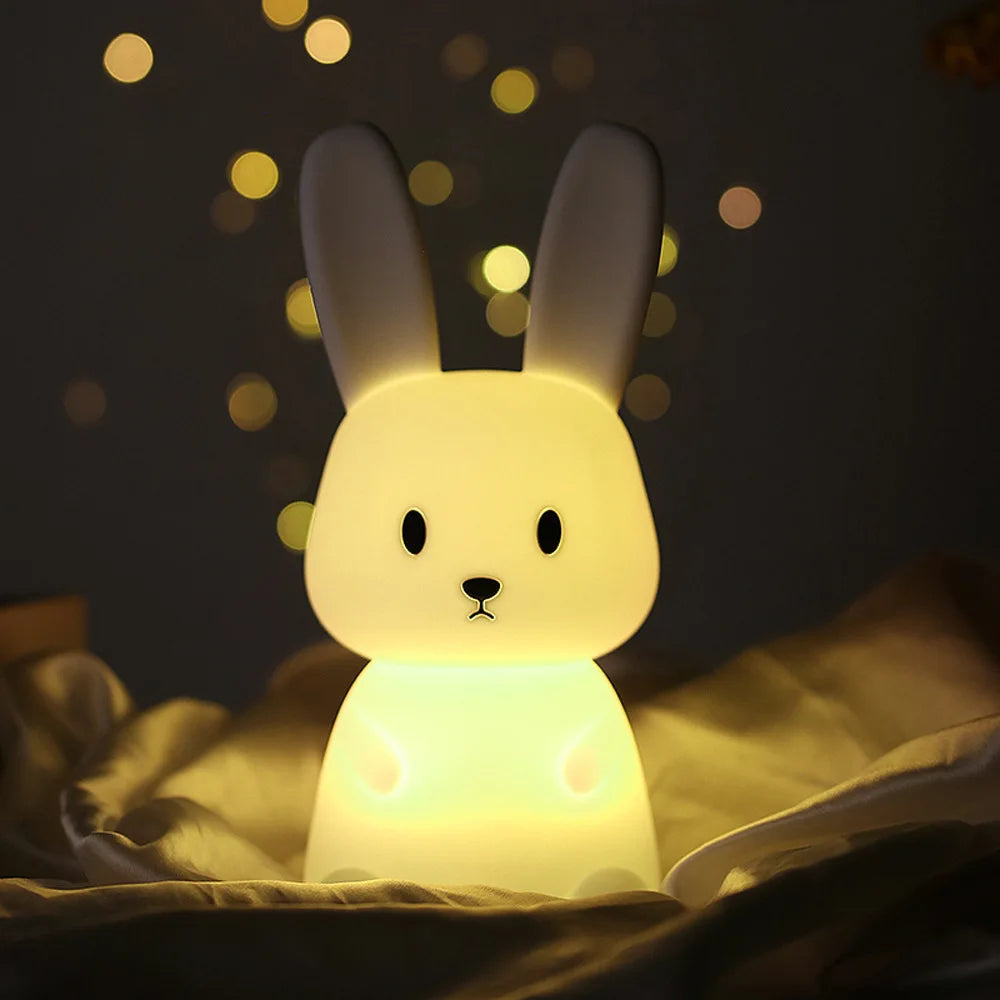 Veilleuse Lapin Grandes Oreilles – Lampe LED en Silicone Doux Rechargeable USB