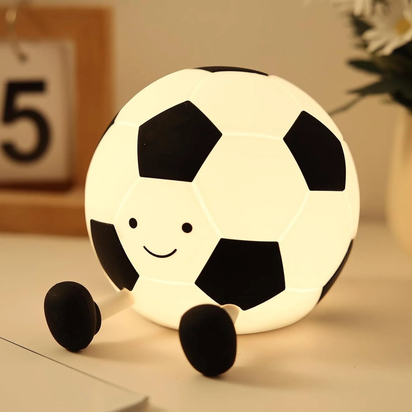 Veilleuse Football LED Enfant – Lampe de Nuit Ballon Foot Rechargeable USB – Lumière Douce pour Chambre & Sommeil