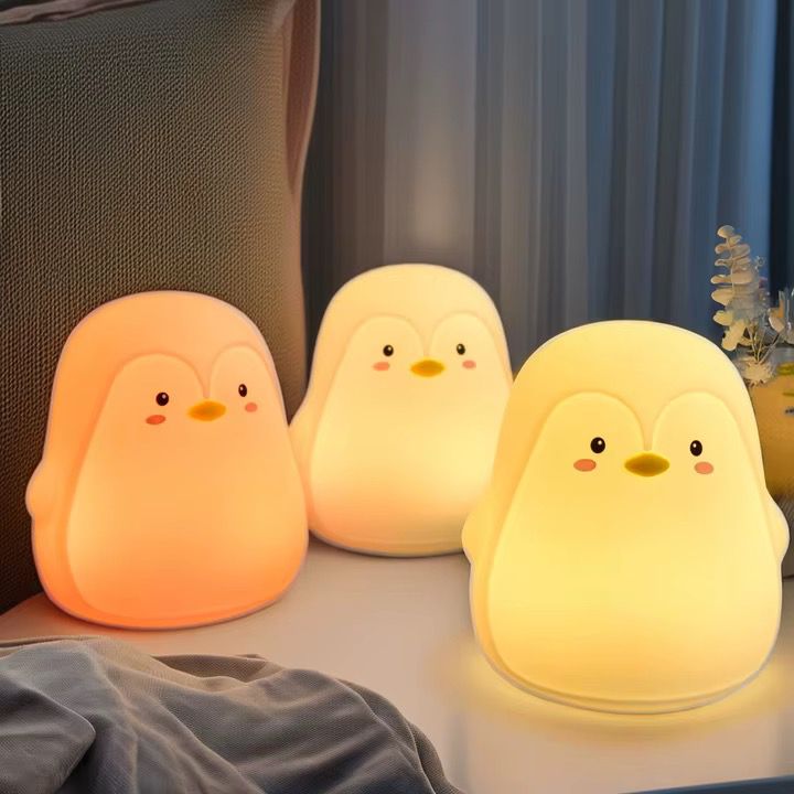 Veilleuse Pingouin LED – Lampe en silicone apaisante pour enfants – Rechargeable USB