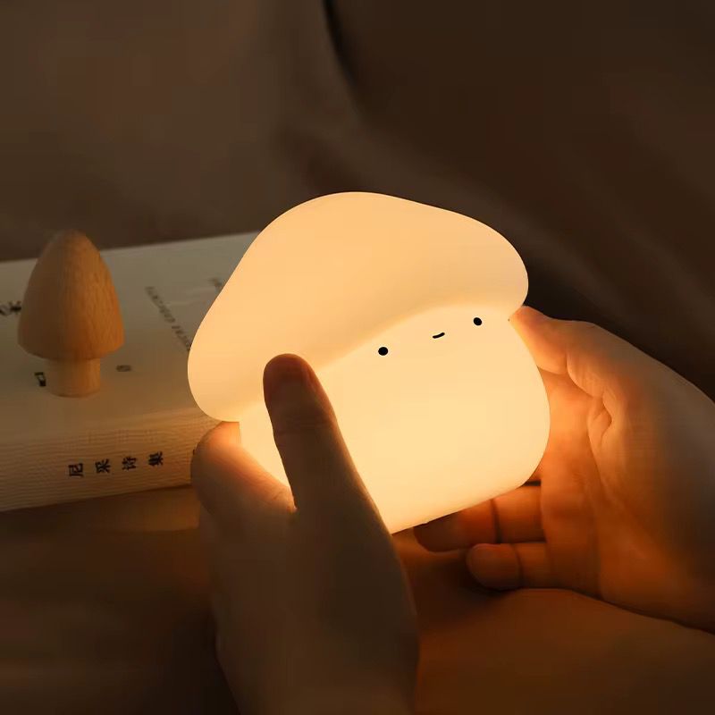 Veilleuse Champignon mignon LED – Lampe en silicone apaisante pour enfants – Rechargeable USB