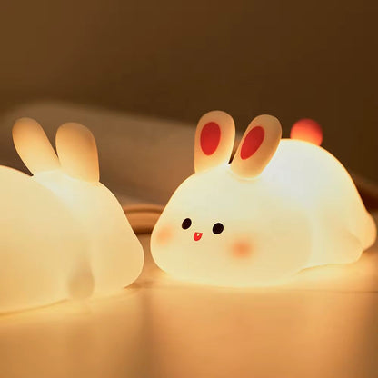 Veilleuse Lapin Câlin LED – Lumière douce et apaisante – Rechargeable USB
